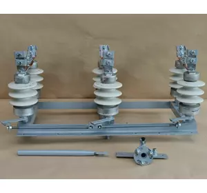 Разъединитель РЛД (З)-10Б/400-У1 переменного тока 10 кВ Разъединитель РЛД (З)-10Б/400-У1 переменного тока 10 кВ